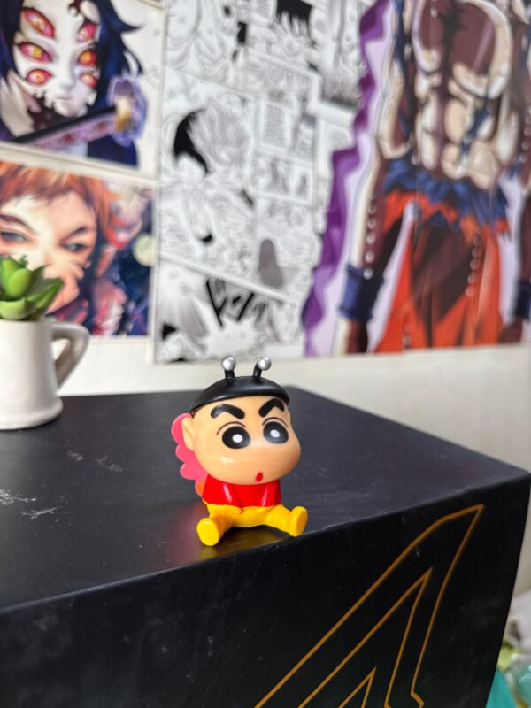 Shinchan ButterFly Chibi Figure (8cm)