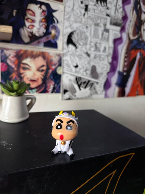 Shinchan Cow Chibi Figure(8cm)