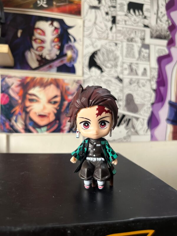 Tanjiro Sitting Chibi Figure (10cm)
