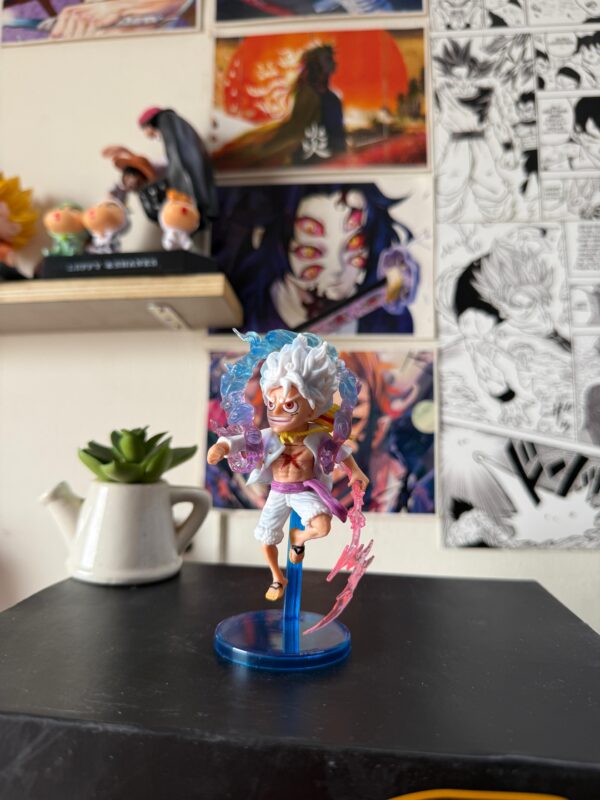 Luffy Gear 5 Action Figure Thunder (14cm)