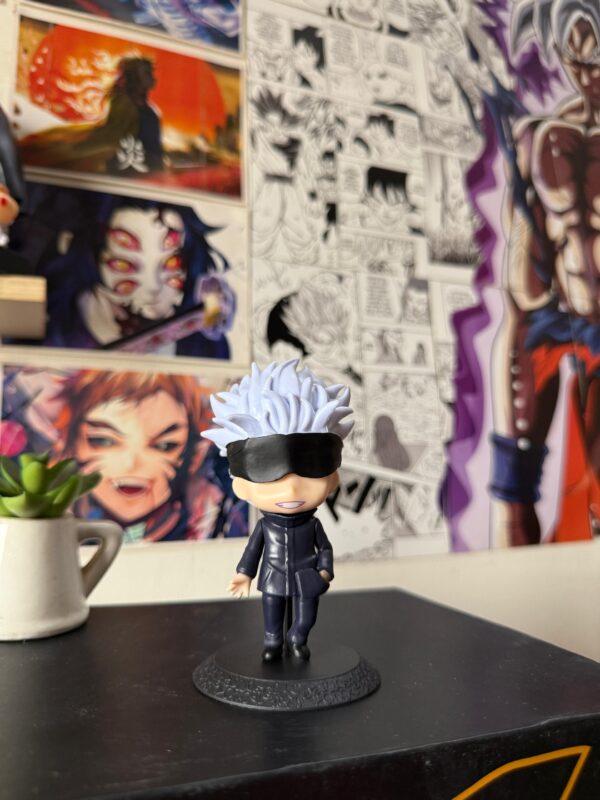 Chibi Gojo Action Figure (10cm)
