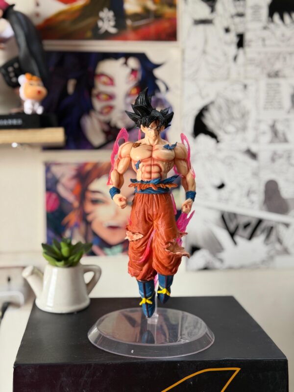 Goku Ui action Figure (24cm)